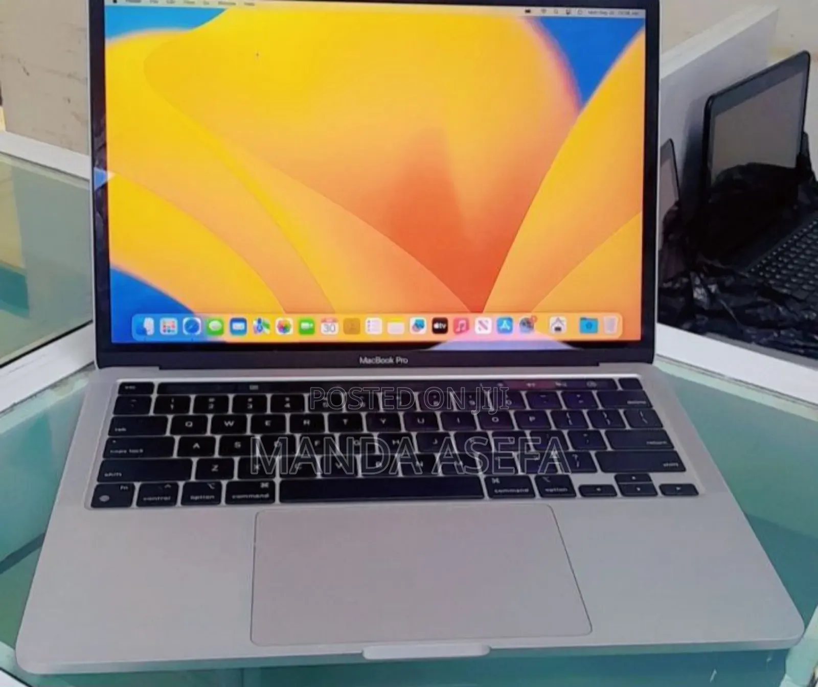 New Laptop Apple MacBook Pro 8GB Apple M2 SSD 512GB