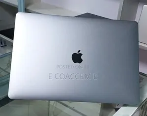 New Laptop Apple MacBook 32GB Intel Core I9 SSD 512GB