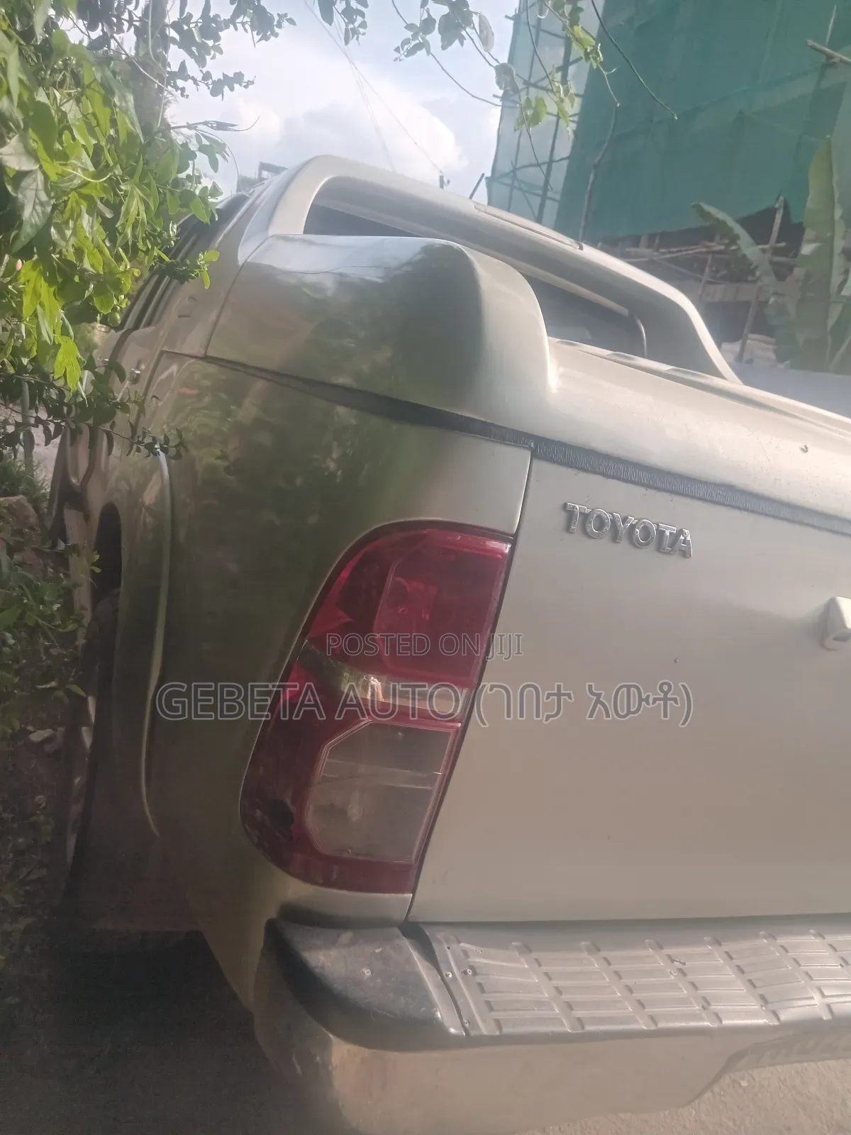 Toyota Hilux 2013 Silver