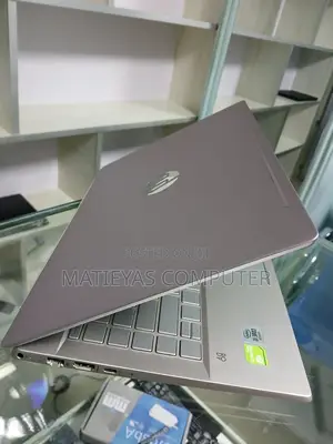 New Laptop HP Pavilion 15 8GB Intel Core I5 SSD 512GB