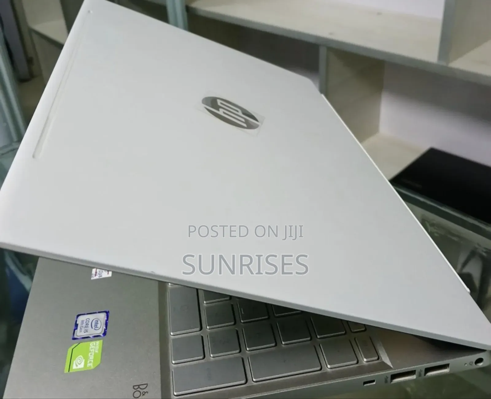 New Laptop HP Pavilion 15 8GB Intel Core I5 HDD+SSD 512GB