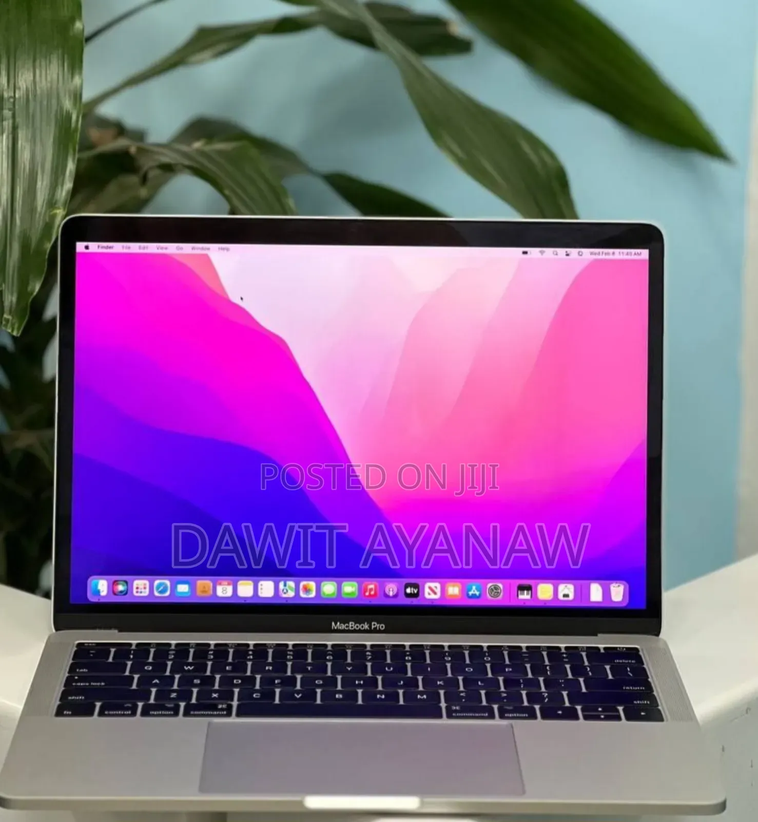 New Laptop Apple MacBook Pro 2017 8GB Intel Core I5 SSD 256GB