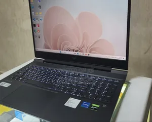 New Laptop HP Victus 15 16GB Intel Core I5 SSD 512GB