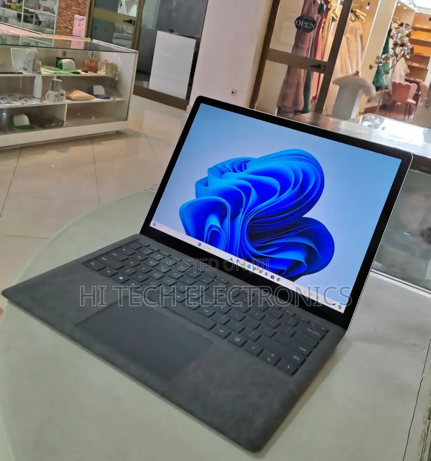 New Laptop Microsoft Surface Pro 4 16GB Intel Core I7 SSD 256GB