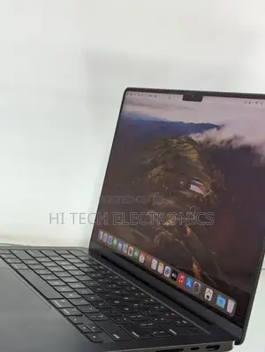 New Laptop Apple MacBook Pro 2023 M3 14-Inch 18GB Apple M3 SSD 512GB