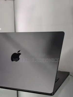 New Laptop Apple MacBook Pro 2023 M3 14-Inch 18GB Apple M3 SSD 512GB