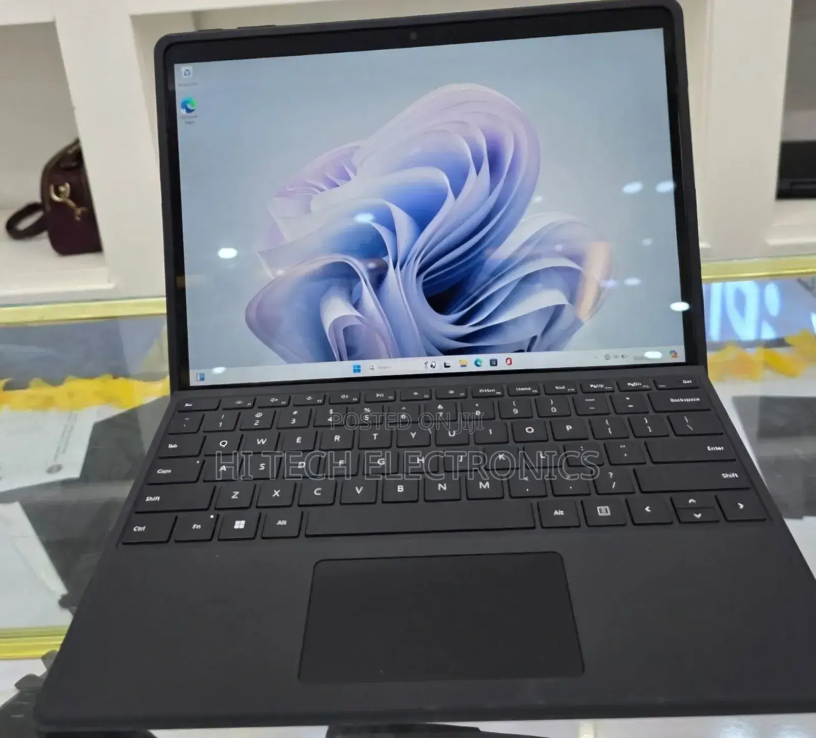 New Laptop Microsoft Surface Pro 9 32GB Intel Core I7 SSD 1T