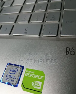 New Laptop HP Pavilion 15 8GB Intel Core I5 SSHD (Hybrid) 700GB