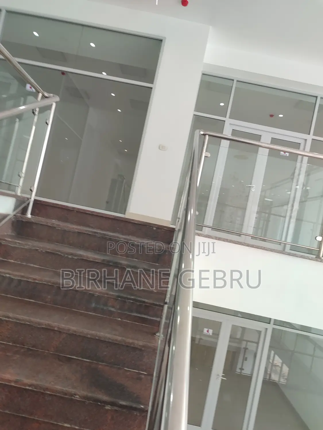 Luxury Apartiment Rent for Businees