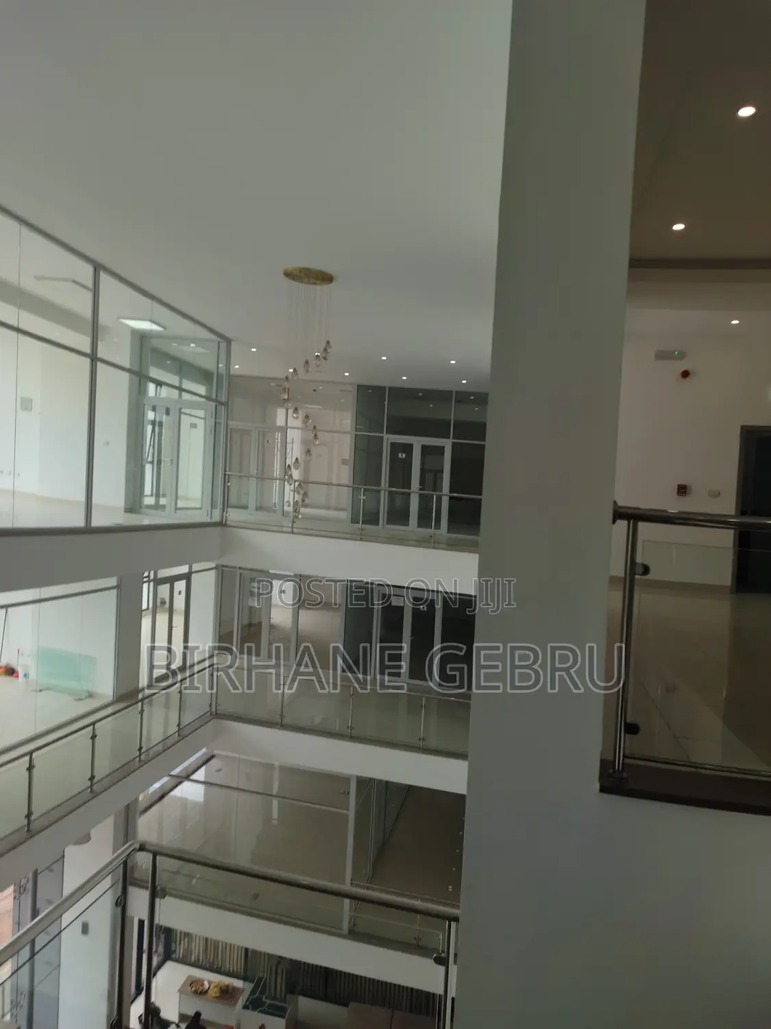 Luxury Apartiment Rent for Businees