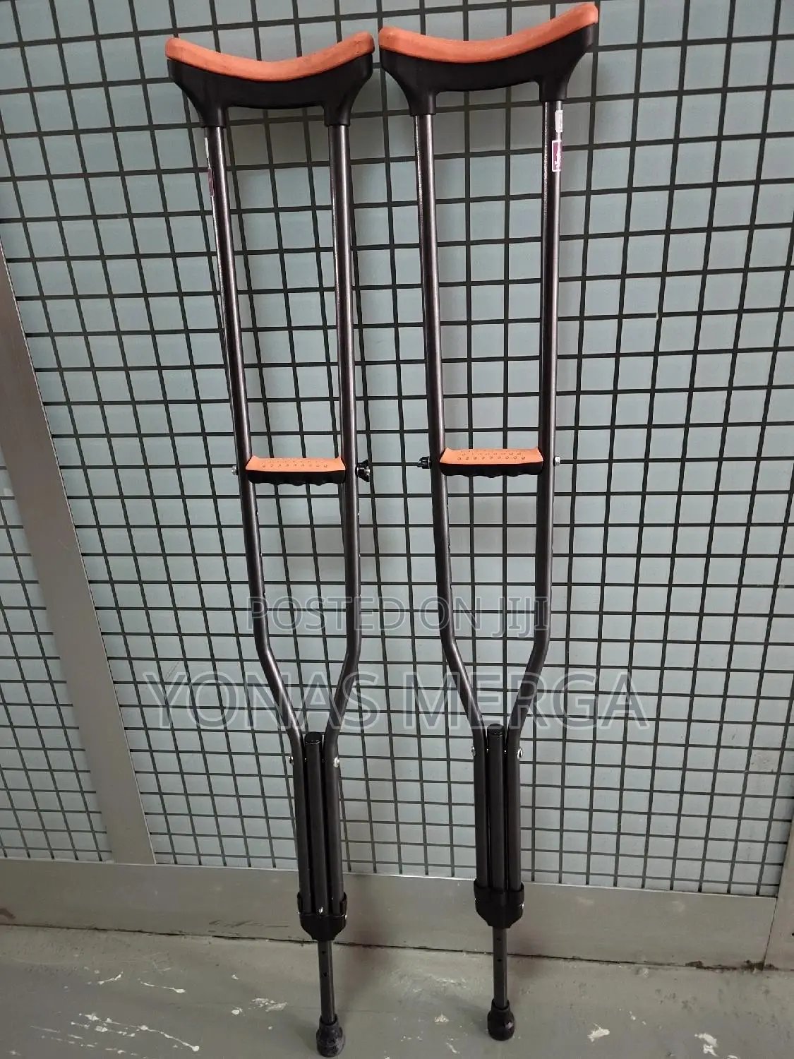 Underarm Crutches፫œ Crutches፹ï Crunch፺ī Cranch፲><Crutches