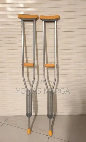 Photo - Auxiliary Crutches ፩* Crunch፪ı Crutches፫î Crutches፬ų Crutche
