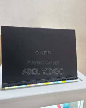 New Laptop HP Omen 17 16GB Intel Core I9 SSD 512GB
