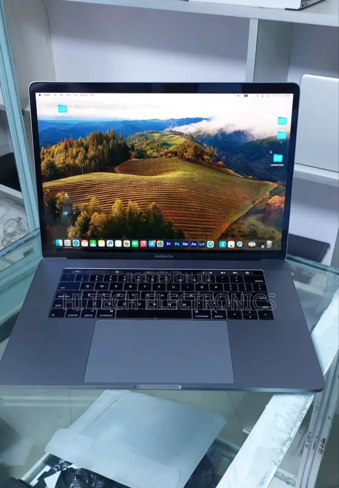 New Laptop Apple MacBook Pro 2019 32GB Intel Core I9 SSD 512GB