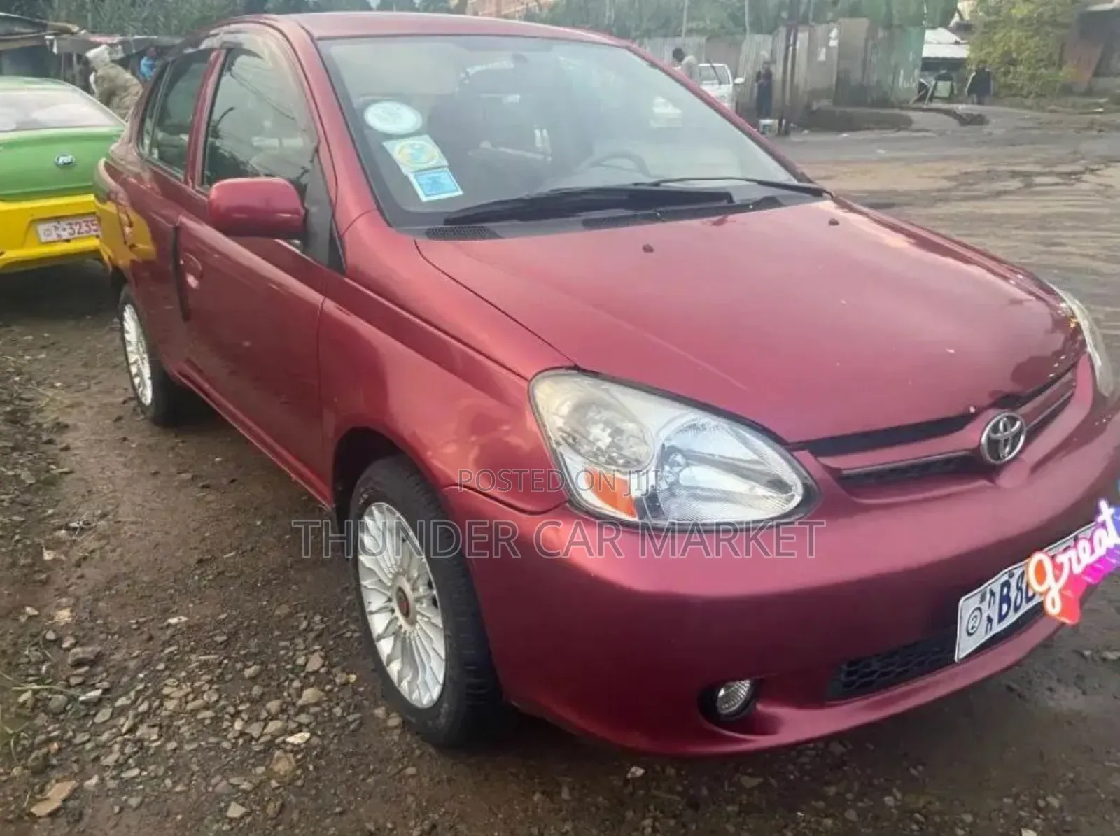 Toyota Platz 2005 Red