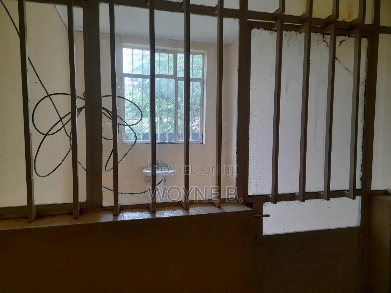 15bdrm House in Adama for sale