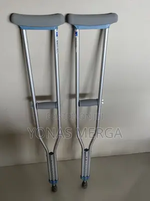 Photo - Underarm Crutches፯⎧⎫Crunch፼[]Cranch፪crutches፶❲❳Crutches