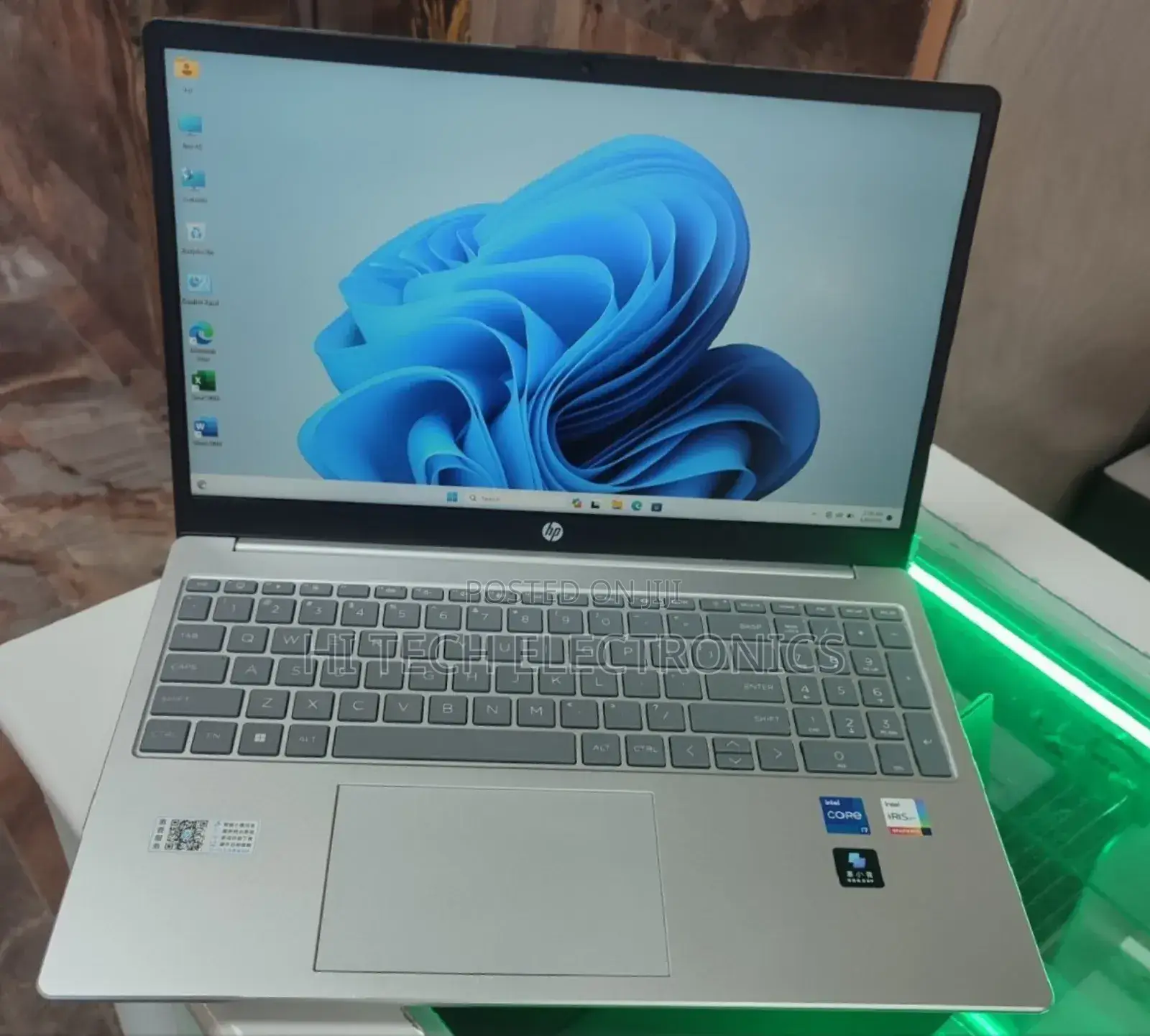 New Laptop HP Stream Notebook 8GB Intel Core I7 SSD 512GB