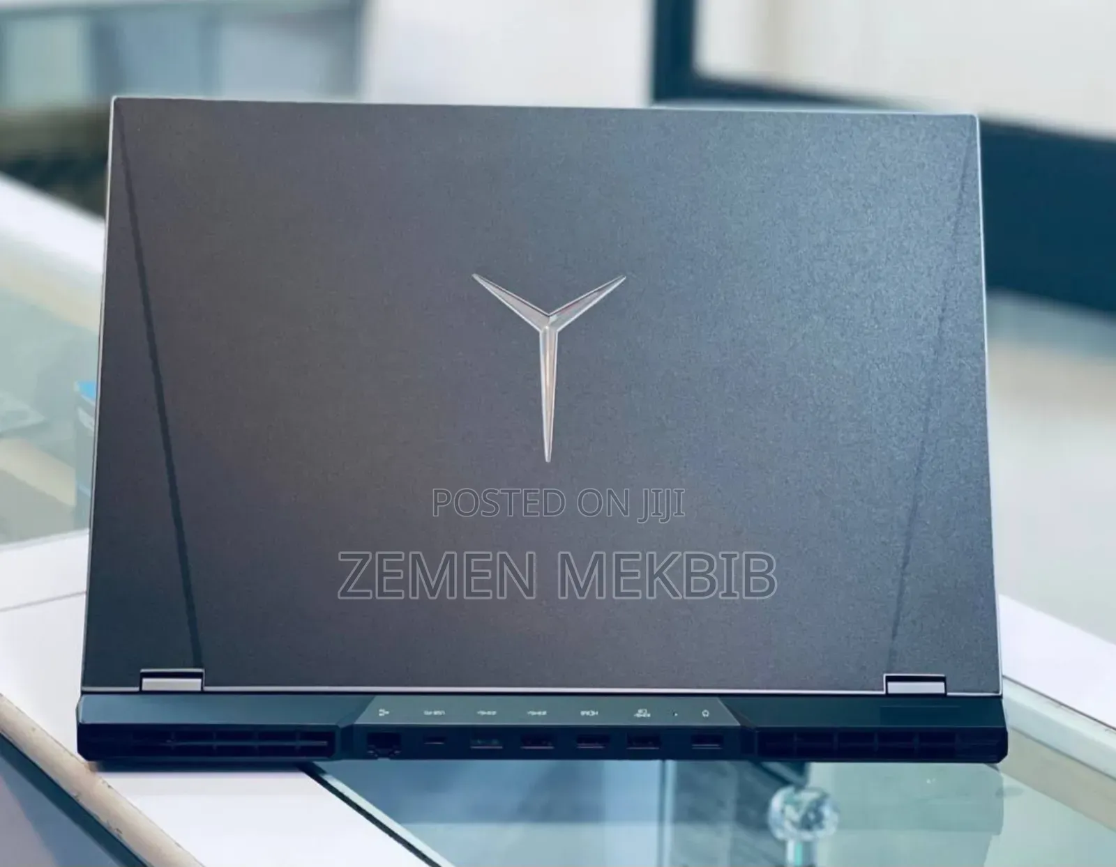 New Laptop Lenovo Legion 5 16GB AMD Ryzen 7 SSD 512GB