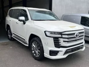 New Toyota Land Cruiser 2023 White