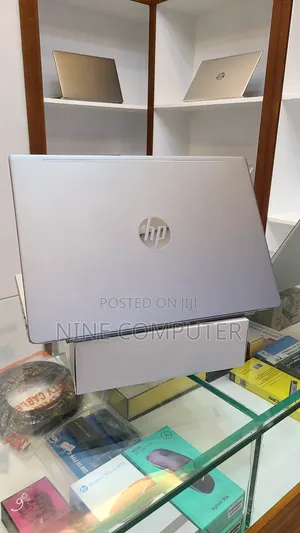New Laptop HP 14z 16GB Intel Core I7 SSD 512GB