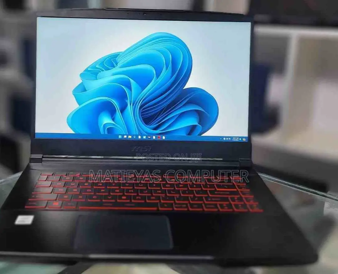 New Laptop MSI Katana GF66 16GB Intel Core I7 SSD 512GB