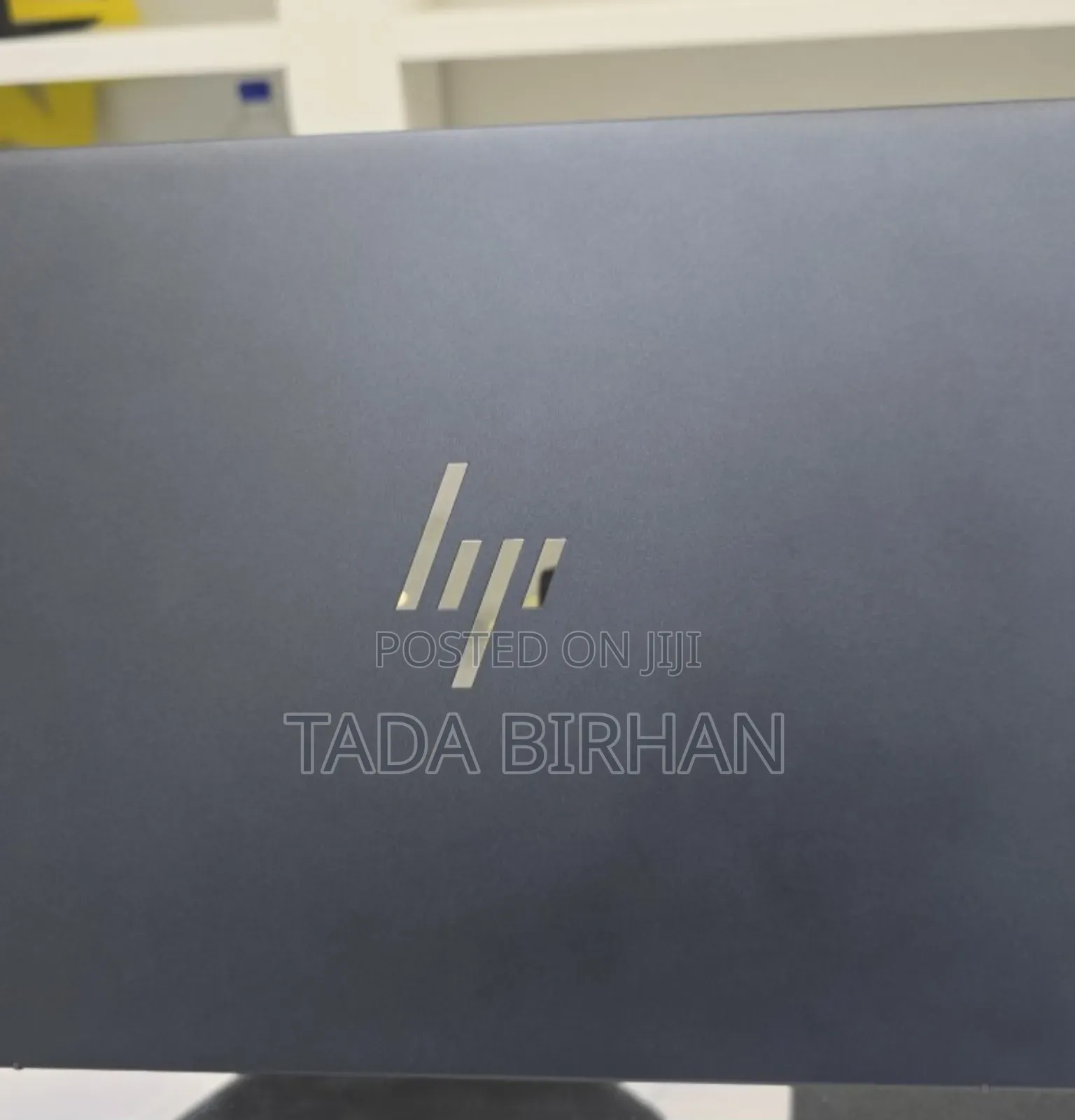 New Laptop HP Dragonfly Folio 16GB Intel Core I7 SSD 512GB