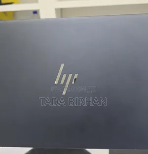 New Laptop HP Dragonfly Folio 16GB Intel Core I7 SSD 512GB
