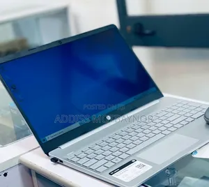 Photo - New Laptop HP Stream Notebook 16GB Intel Core I3 SSD 256GB