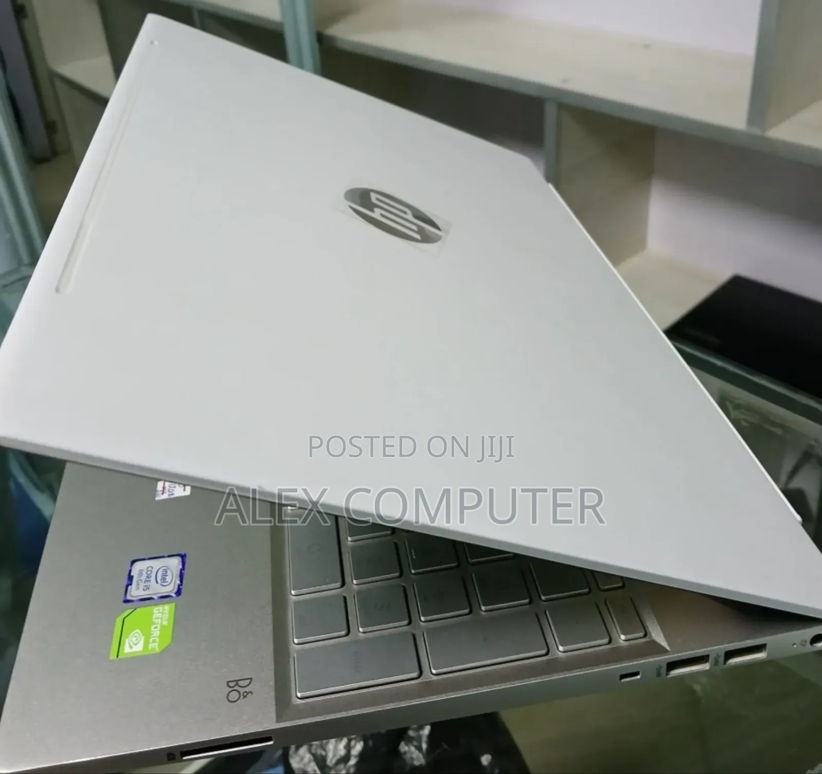 New Laptop HP Pavilion 15 8GB Intel Core I5 HDD+SSD 500GB