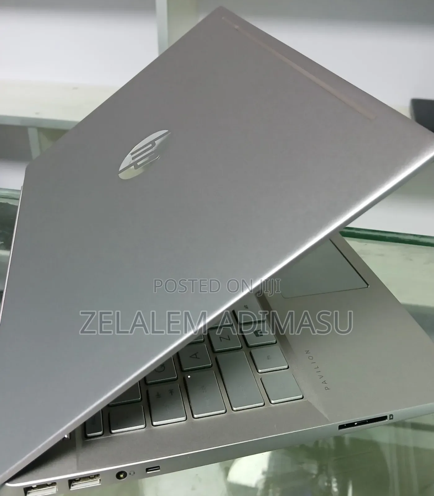 New Laptop HP Pavilion 15 8GB Intel Core I5 SSD 512GB