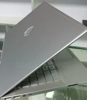 New Laptop HP Pavilion 15 8GB Intel Core I5 SSD 512GB