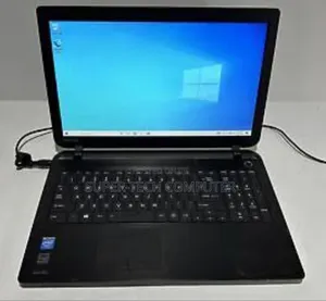 Photo - Laptop Toshiba Satellite C55 4GB Intel Celeron HDD 140GB
