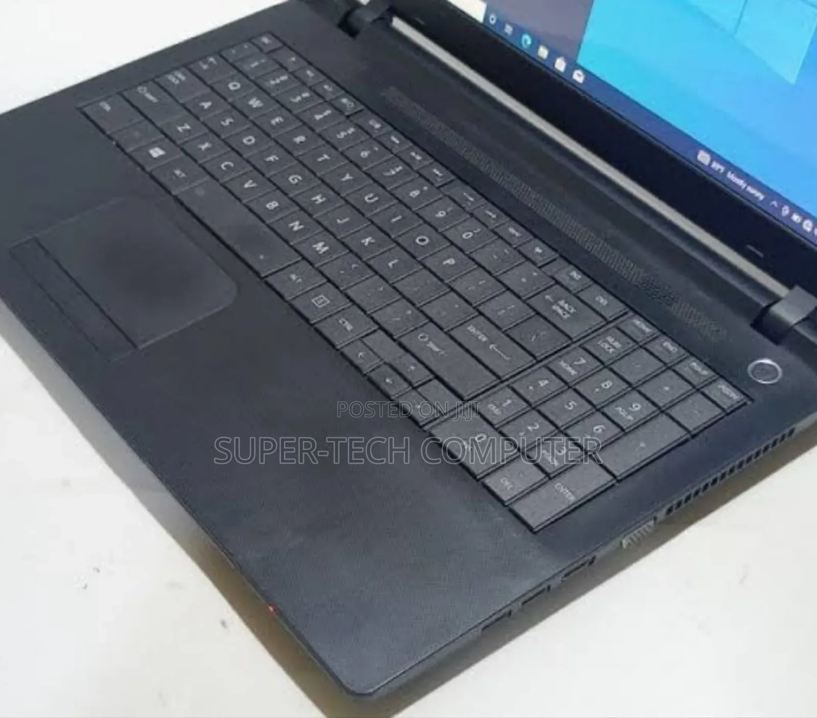 Laptop Toshiba Satellite C55 4GB Intel Celeron HDD 140GB