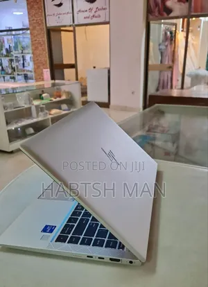 New Laptop HP EliteBook 840 G7 8GB Intel Core I5 SSD 512GB