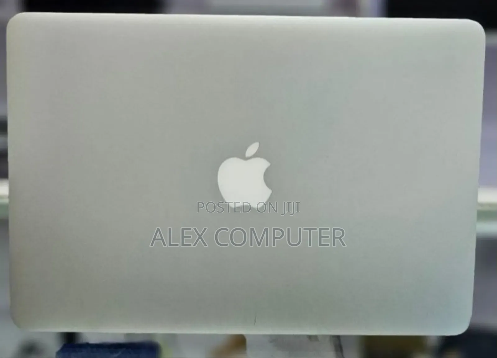 New Laptop Apple MacBook Air 2017 8GB Intel Core I5 SSD 128GB