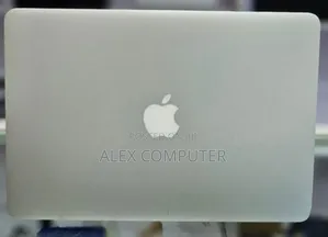 Photo - New Laptop Apple MacBook Air 2017 8GB Intel Core I5 SSD 128GB