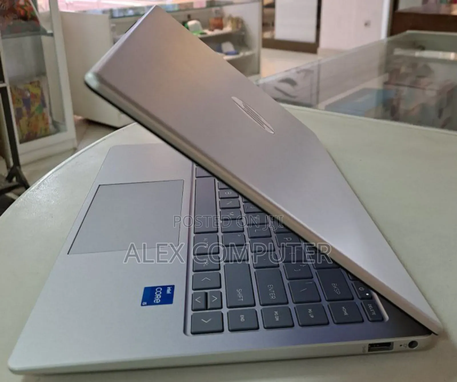 New Laptop HP Envy 14 16GB Intel Core I5 SSD 512GB