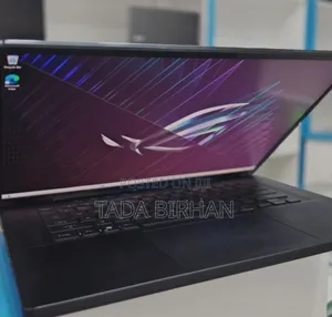 New Laptop Asus ROG Strix G15 20GB Intel Core I9 SSD 1T