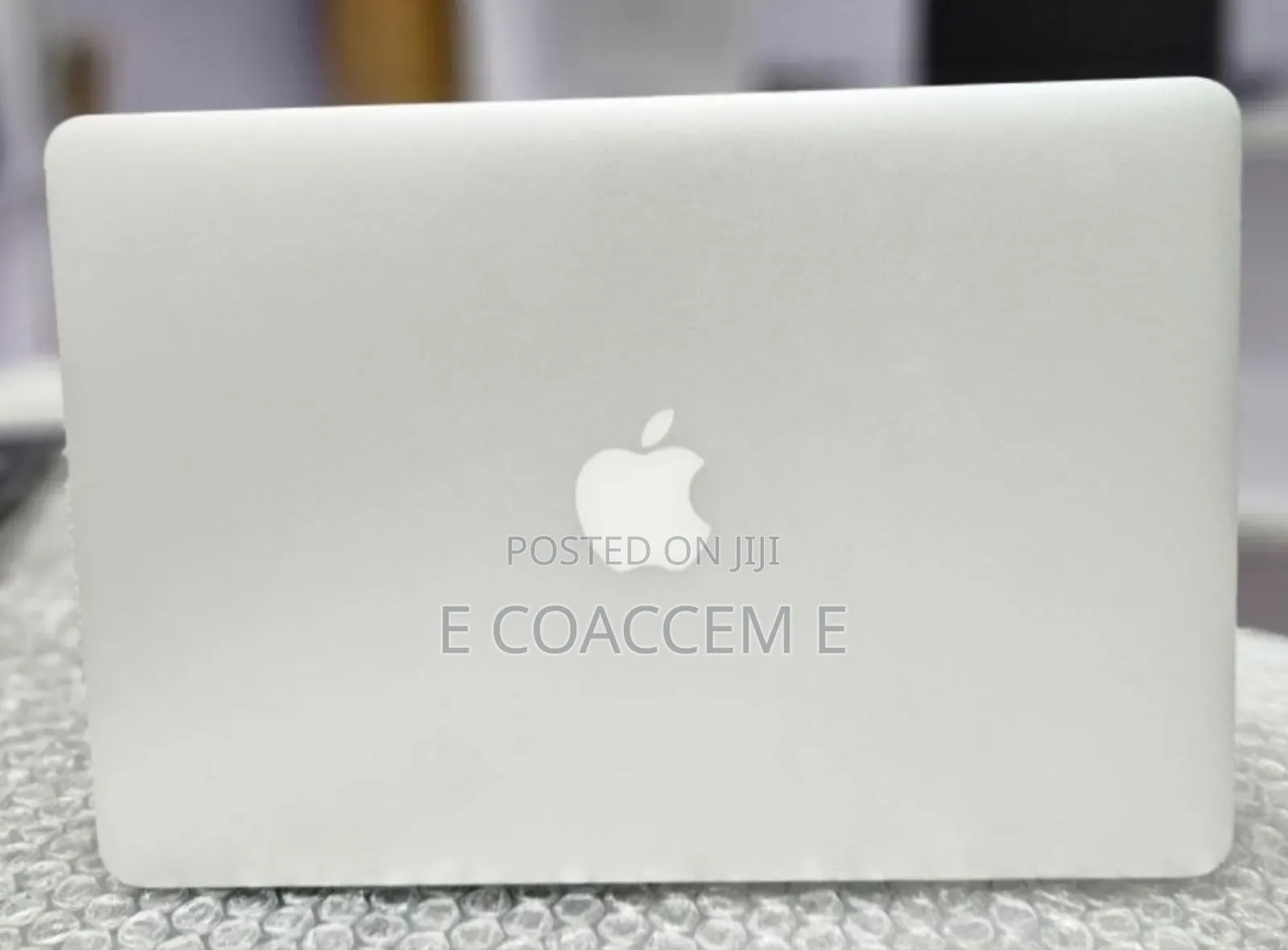 New Laptop Apple MacBook 8GB Intel Core I7 SSD 256GB