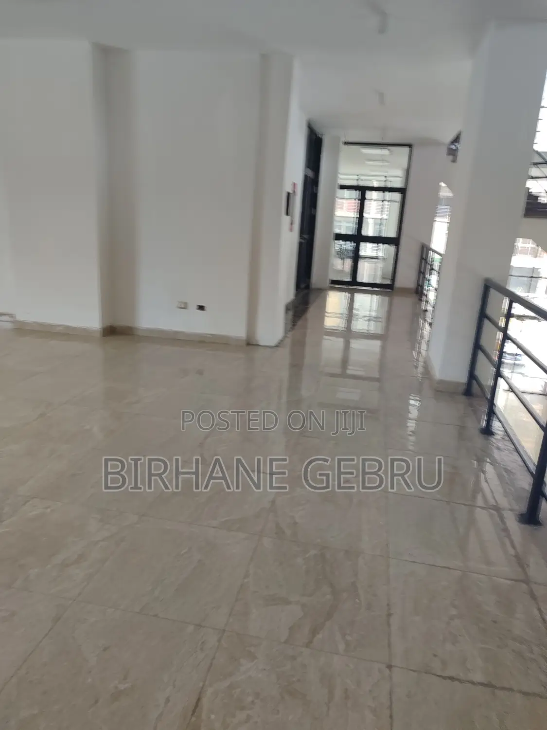 1bdrm Block of Flats in Luxury Apartiment, Bole for rent
