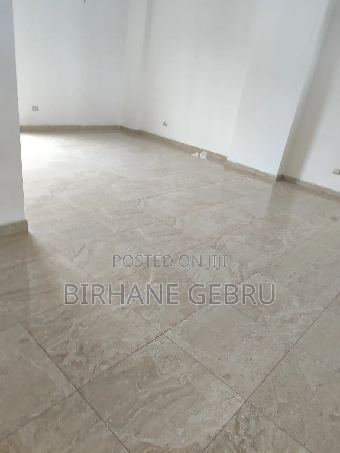 1bdrm Block of Flats in Luxury Apartiment, Bole for rent