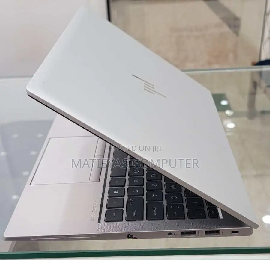 New Laptop HP EliteBook 840 16GB Intel Core I7 SSD 512GB