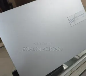 New Laptop Asus Vivobook 16 16GB AMD Ryzen 7 SSD 1T