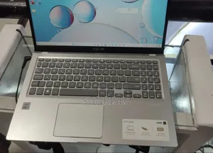 Photo - New Laptop Asus VivoBook 15 X505BA 8GB Intel Core I7 SSD 512GB