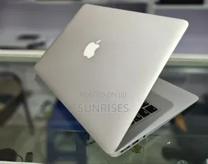 Photo - New Laptop Apple MacBook Air 2017 8GB Intel Core I5 SSD 128GB