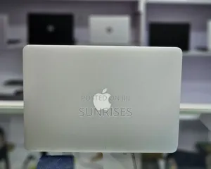 New Laptop Apple MacBook Air 2017 8GB Intel Core I5 SSD 128GB