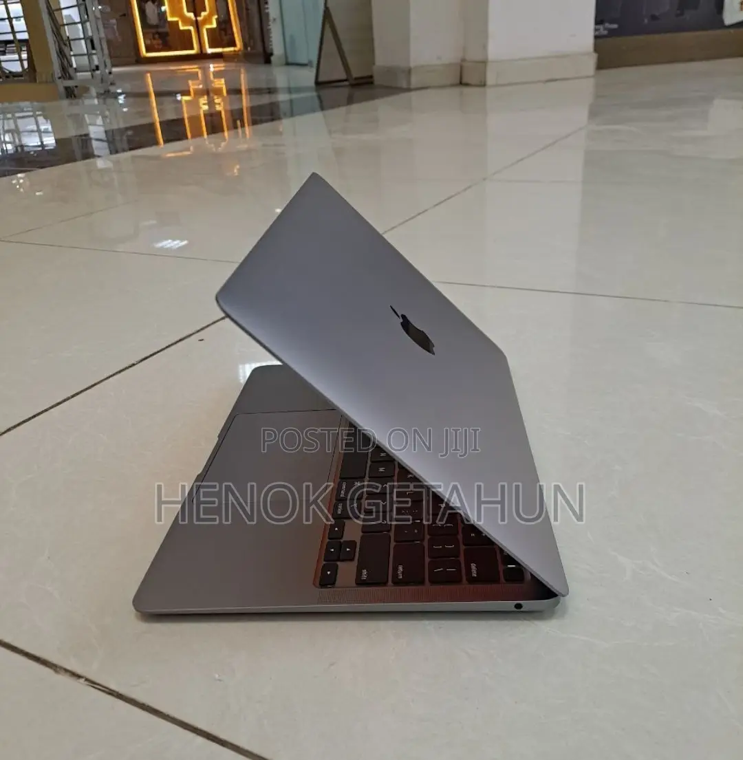 New Laptop Apple MacBook Air 2020 M1 8GB Apple M1 SSD 256GB