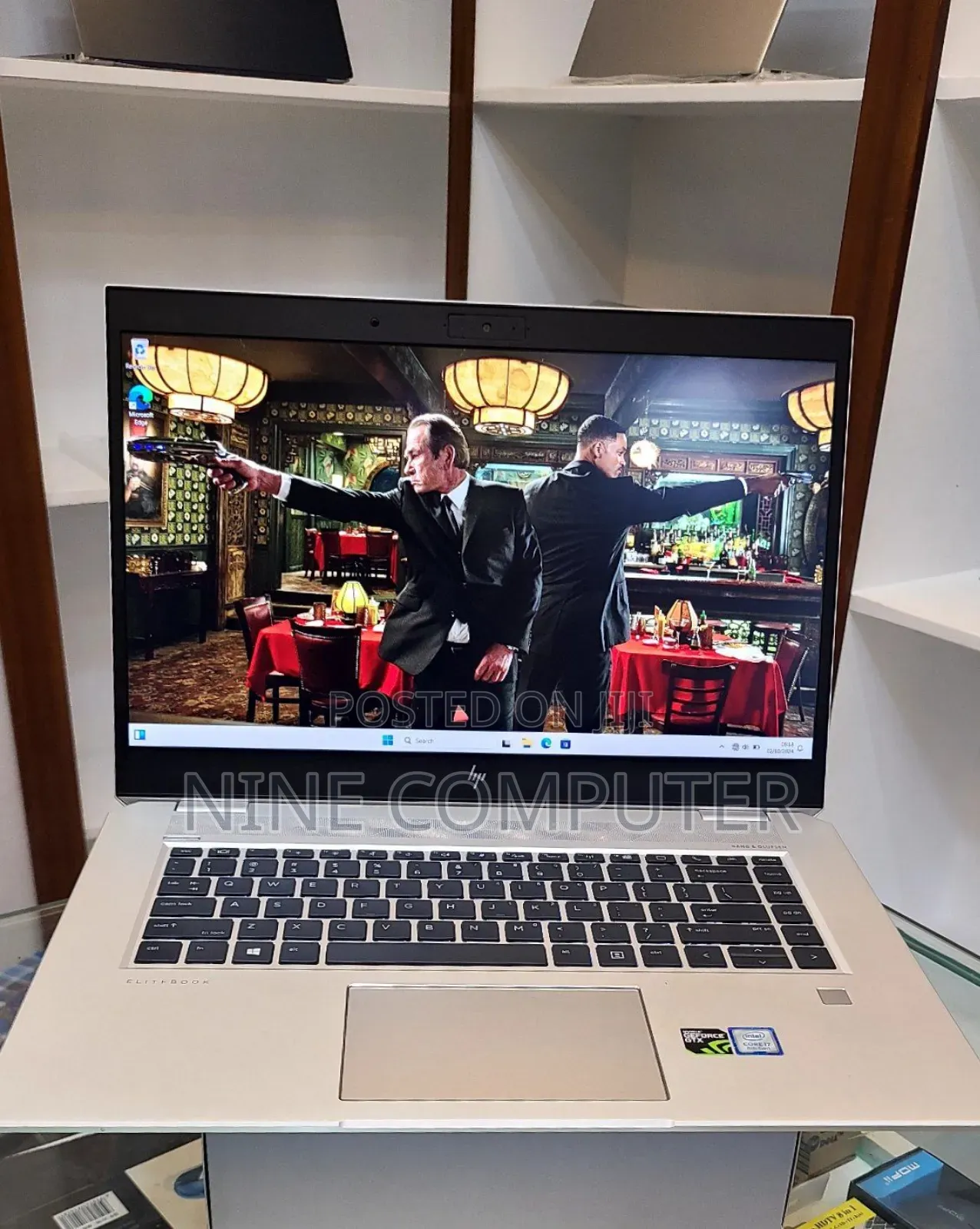 New Laptop HP 15-Da2933nia 8GB Intel Core I7 SSD 512GB