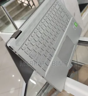 New Laptop HP Pavilion 10 16GB Intel Core I7 SSD 512GB